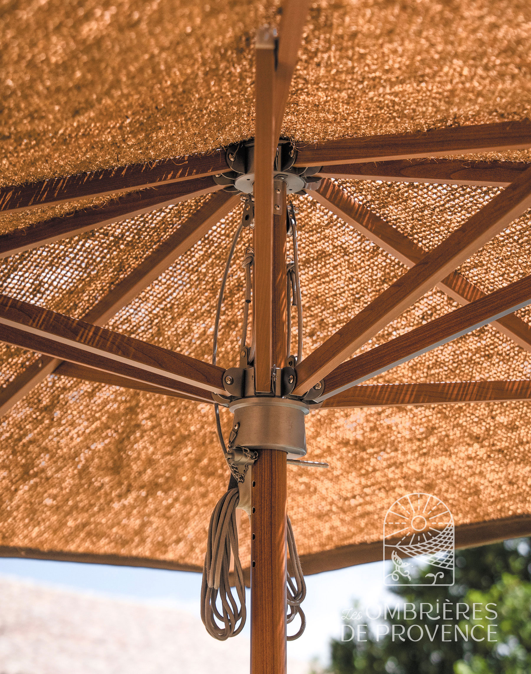 Rectangular parasol on pole - Image 4